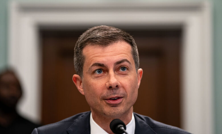 Pete Buttigieg Ridiculed for Joe Biden’s .5 Billion ‘Massive Failure’ Pete Buttigieg Ridiculed for Joe Biden’s .5 Billion ‘Massive Failure’