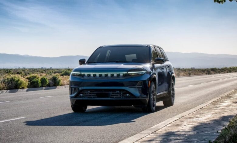 Jeep Wagoneer S EV to launch with a ,500 lease discount Jeep Wagoneer S EV to launch with a ,500 lease discount