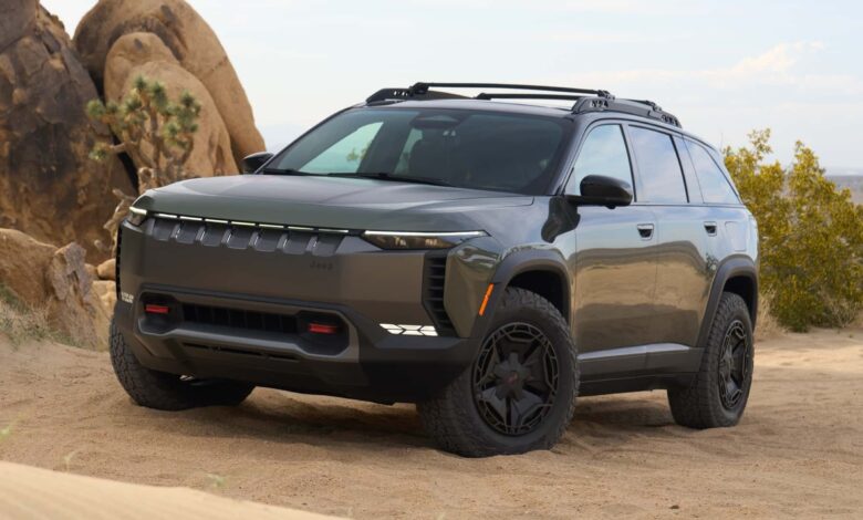The Wagoneer S Trailhawk Concept Gives Us Hope for Jeep’s Electric Future The Wagoneer S Trailhawk Concept Gives Us Hope for Jeep’s Electric Future