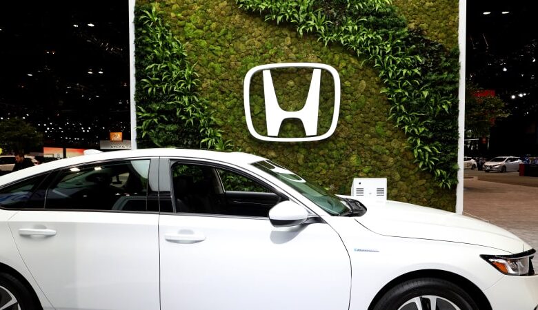 Honda ramps up R&D spending, particularly to advance its hybrid edge Honda ramps up R&D spending, particularly to advance its hybrid edge