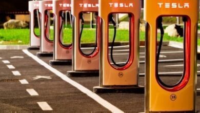 What Tesla’s Charging U-Turn Means for U.S. EV Adoption