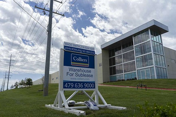 Electric vehicle maker Canoo posts a 0.7 million loss for its first quarter | The Arkansas Democrat-Gazette Electric vehicle maker Canoo posts a 0.7 million loss for its first quarter | The Arkansas Democrat-Gazette