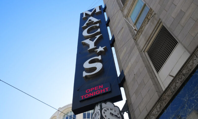 Macy’s Reports Another Drop in Sales Macy’s Reports Another Drop in Sales