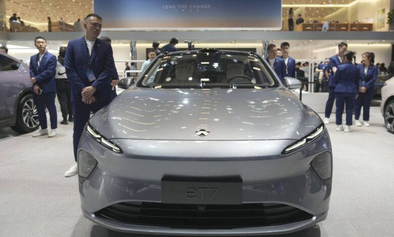 Tesla’s Chinese rival Nio launches a new brand and car that undercuts the Model Y by ,000 Tesla’s Chinese rival Nio launches a new brand and car that undercuts the Model Y by ,000