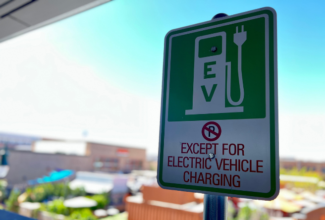 Gilbert Considers New Fees for Electric Vehicle Charging Stations