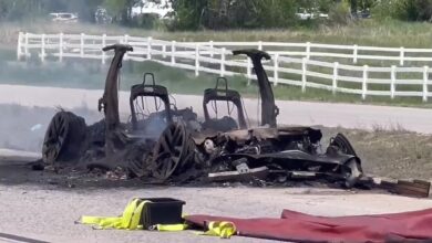 Electric vehicle fire closes a Colorado Highway