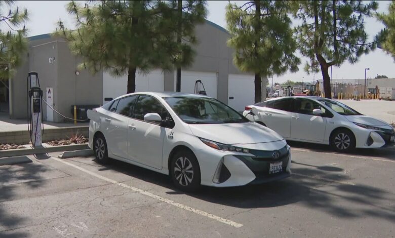 California electric vehicle regulation prompts funding questions California electric vehicle regulation prompts funding questions