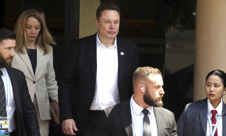 Nickel-rich Indonesia pitches EV battery plant plan to Elon Musk Nickel-rich Indonesia pitches EV battery plant plan to Elon Musk