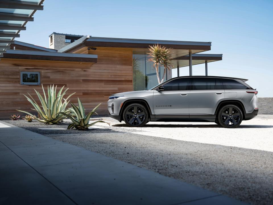 2024 Jeep Wagoneer S Launch Edition