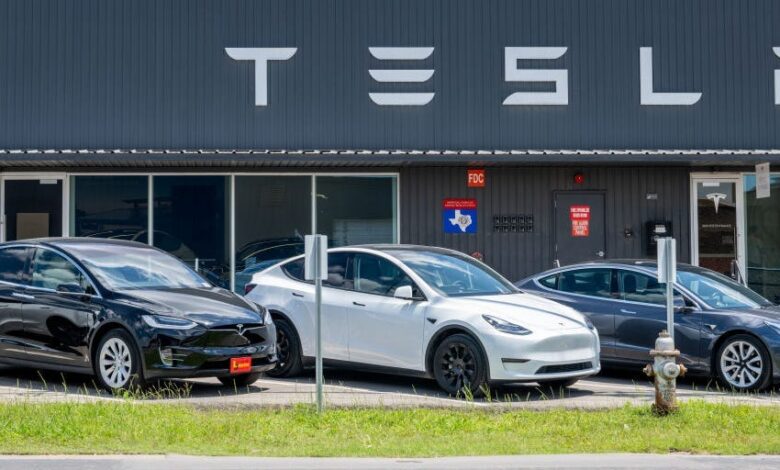 Fisker Customers’ Worries Are a Good Reason to Consider Leasing an EV Fisker Customers’ Worries Are a Good Reason to Consider Leasing an EV