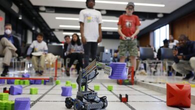 Robo Crew offers robotics opportunities to Kenosha students