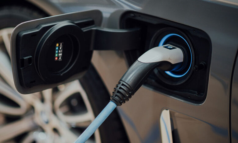 Electric vehicles will quickly start to cut emissions & improve air quality in our cities — but only once they’re common Electric vehicles will quickly start to cut emissions & improve air quality in our cities — but only once they’re common