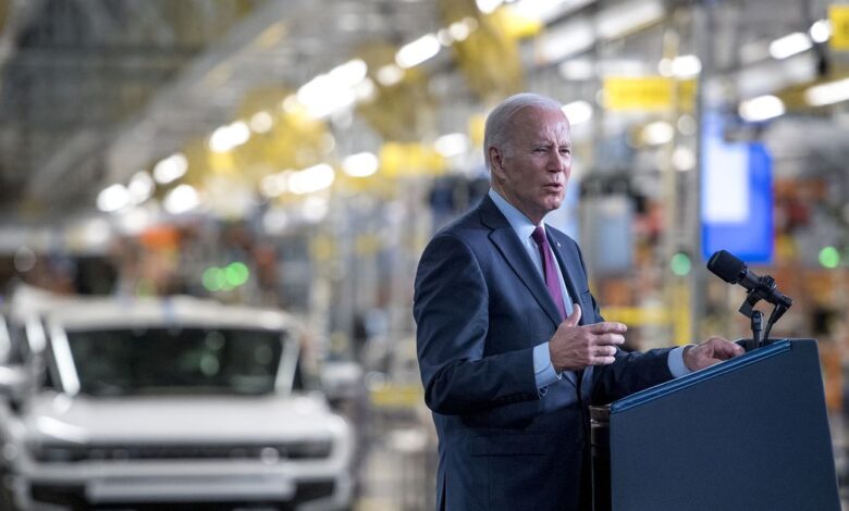 Why so many Republicans won’t buy electric vehicles Why so many Republicans won’t buy electric vehicles