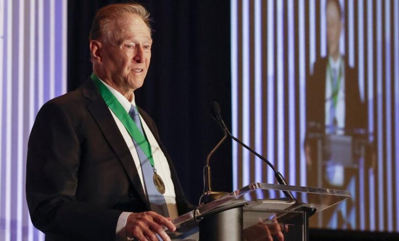 Roger Odgen, Liberty Bank lauded for community work | News Roger Odgen, Liberty Bank lauded for community work | News