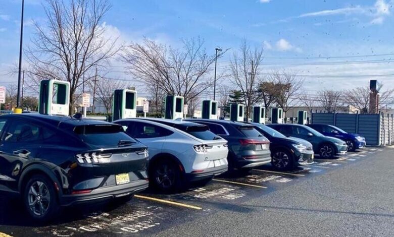 States where it’s easiest–and hardest–to charge an electric vehicle | States where it’s easiest–and hardest–to charge an electric vehicle |