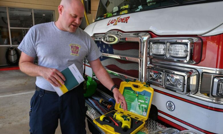 Electric vehicle fires pose challenges for firefighters Electric vehicle fires pose challenges for firefighters