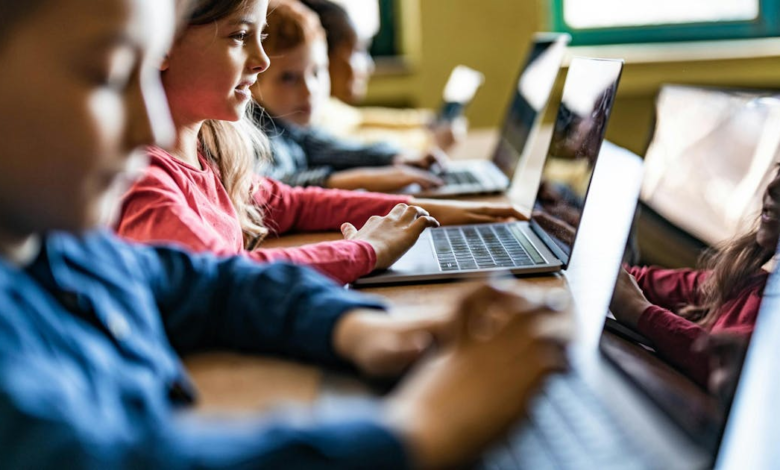 KnowBe4 and MobileMind collaborate to provide cyber training for K12 school districts KnowBe4 and MobileMind collaborate to provide cyber training for K12 school districts