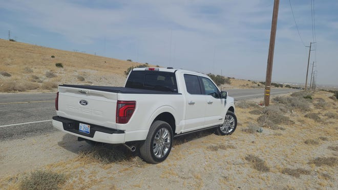 Ford CEO says ‘partial electrification’ is more than ‘transitional’ Ford CEO says ‘partial electrification’ is more than ‘transitional’