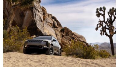 Jeep® Wagoneer S Trailhawk Concept Showcases Rugged Off-road Appearance and Legendary 4xe Capability in a Full Battery-electric Vehicle | Jeep