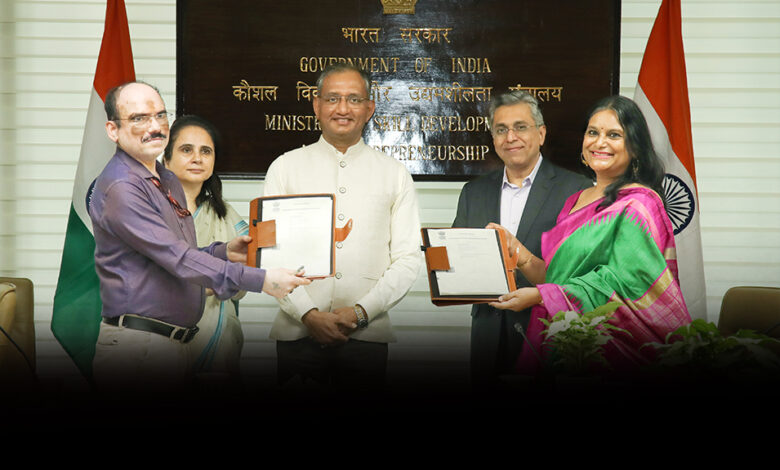 Mahindra & Mahindra and Ministry of Skill Development and Entrepreneurship (MSDE) sign MOU for flagship Drone Didi Yojana; skilling women to become drone pilots Mahindra & Mahindra and Ministry of Skill Development and Entrepreneurship (MSDE) sign MOU for flagship Drone Didi Yojana; skilling women to become drone pilots
