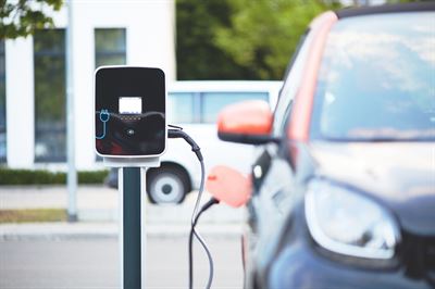 AI-controlled stations can charge electric cars at a personal price AI-controlled stations can charge electric cars at a personal price
