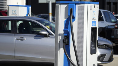 Illinois’ electric vehicle rebates may be scaled back