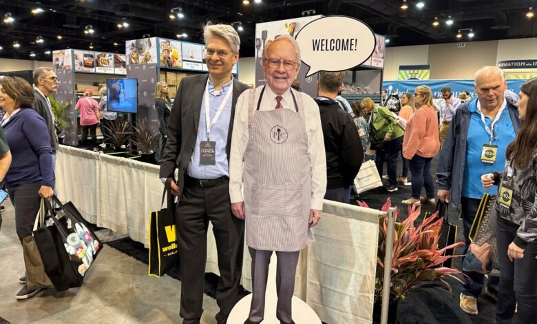 Warren Buffett warns on AI scams; Feds loosen some EV rules Warren Buffett warns on AI scams; Feds loosen some EV rules
