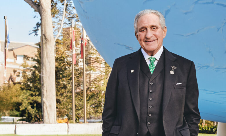 Empowering Entrepreneurial Leaders · Babson Thought & Action Empowering Entrepreneurial Leaders · Babson Thought & Action