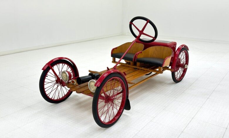 The 1924 Auto Red Bug The 1924 Auto Red Bug