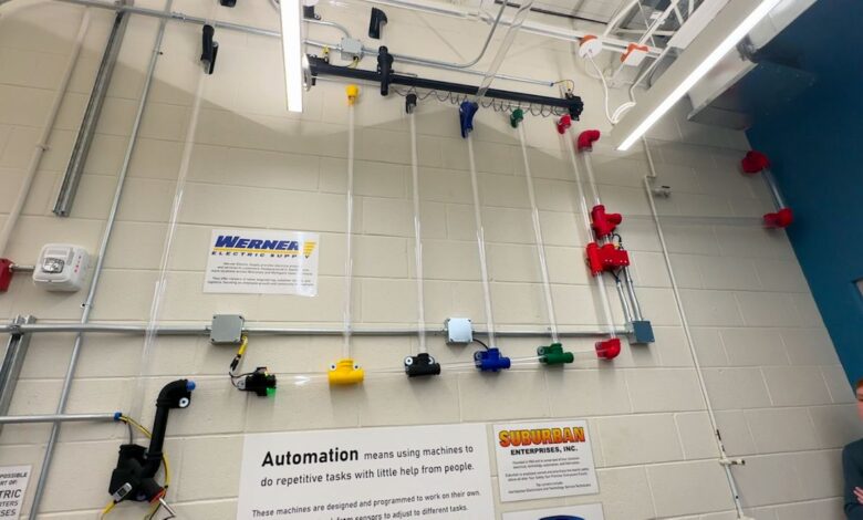 Students get hands-on experience in automation, robotics Students get hands-on experience in automation, robotics