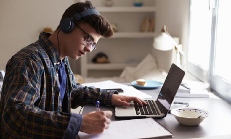 VIT Launches Online MBA, MSc Data Science, and MCA Programs for Professionals VIT Launches Online MBA, MSc Data Science, and MCA Programs for Professionals