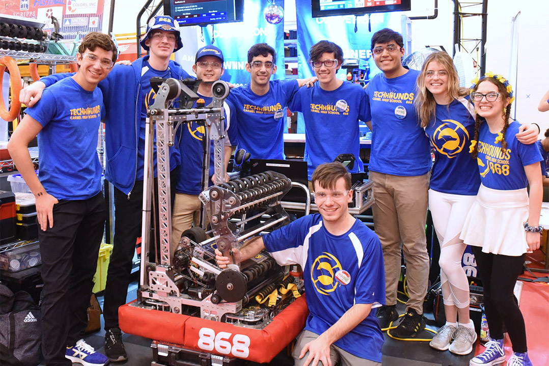 Carmel High School robotics team captures World Championship award 7 CIC COM 0507 TechHOUNDS award web