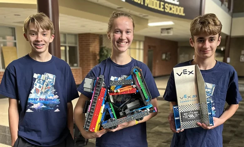 Noblesville West Middle School robotics team completes dream season • Current Publishing Noblesville West Middle School robotics team completes dream season • Current Publishing