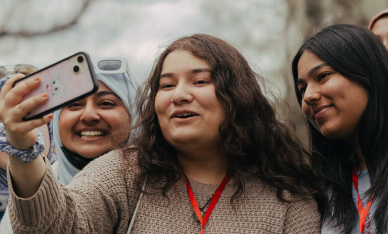 AI Program Aims to Break Barriers for Female Students