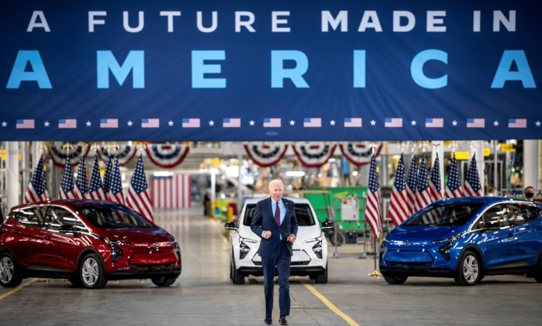 Biden initiatives bring 11,000 new electric vehicle jobs to Arizona Biden initiatives bring 11,000 new electric vehicle jobs to Arizona