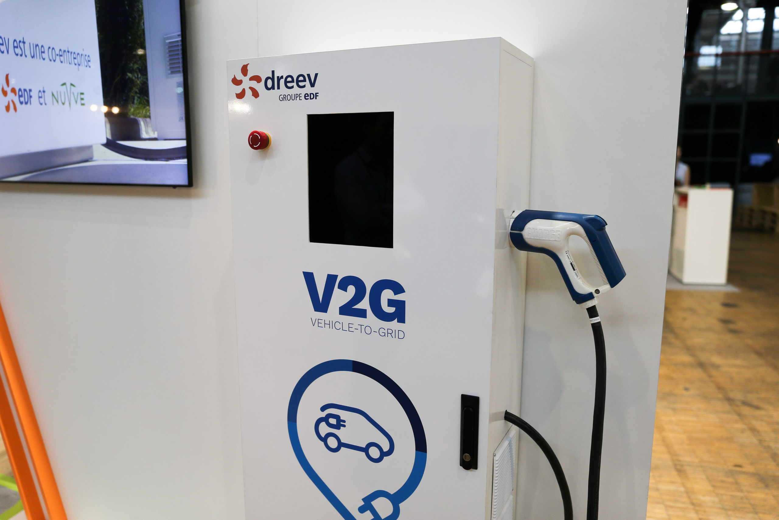 electric vehicle charging terminal