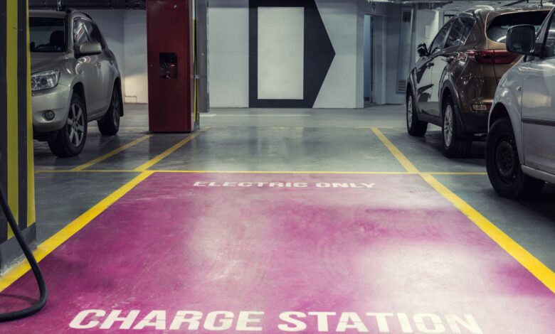 Frustrated EV owner shares photo of truck taking up parking space at charging station: ‘Call a tow truck’ Frustrated EV owner shares photo of truck taking up parking space at charging station: ‘Call a tow truck’