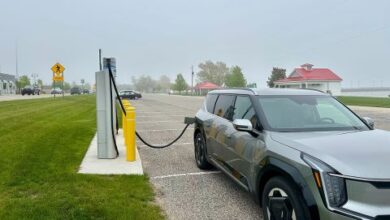 Michigan to invest 0M in EV chargers. At 4K a plug, it won’t go far