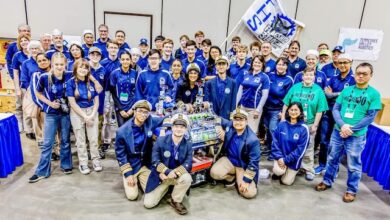 Farragut High’s robotics team offers camp