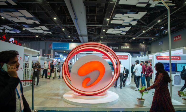 Google partners with Airtel to offer cloud and genAI products to Indian businesses Google partners with Airtel to offer cloud and genAI products to Indian businesses