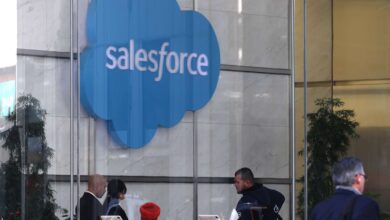 Salesforce Stock Sinks on Revenue Miss, Weak Outlook