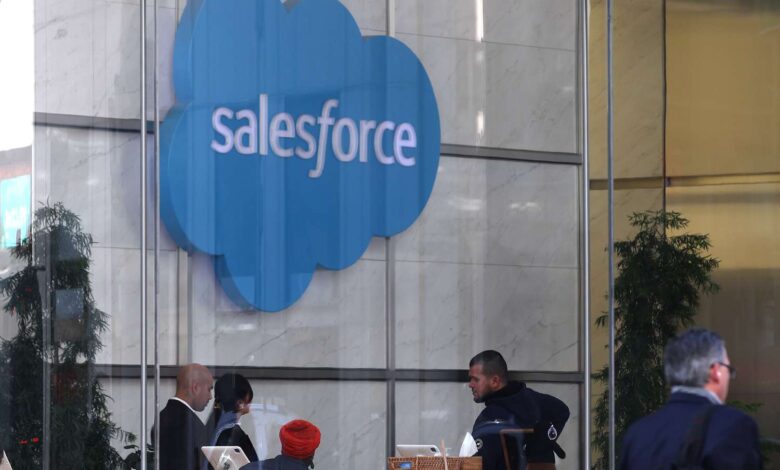 Salesforce Stock Sinks on Revenue Miss, Weak Outlook Salesforce Stock Sinks on Revenue Miss, Weak Outlook