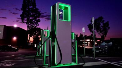 How Many Charging Stations Would We Need to Totally Replace Gas Stations?