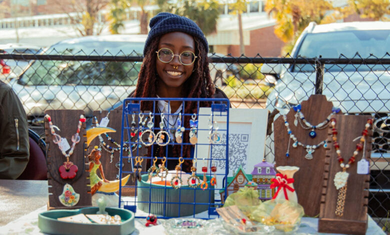 FSU’s Jim Moran College of Entrepreneurship creates custom online marketplace to support student creators FSU’s Jim Moran College of Entrepreneurship creates custom online marketplace to support student creators