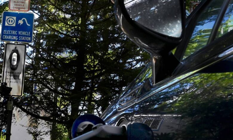 Lacey council sets EV electric vehicle charging station prices Lacey council sets EV electric vehicle charging station prices
