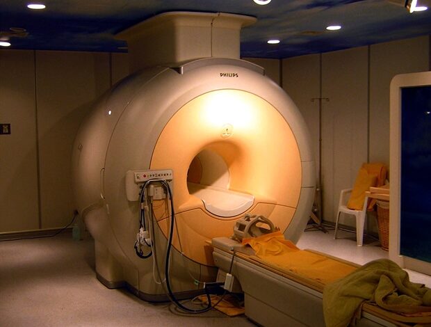 Machine learning enables cheaper and safer low-power MRI Machine learning enables cheaper and safer low-power MRI