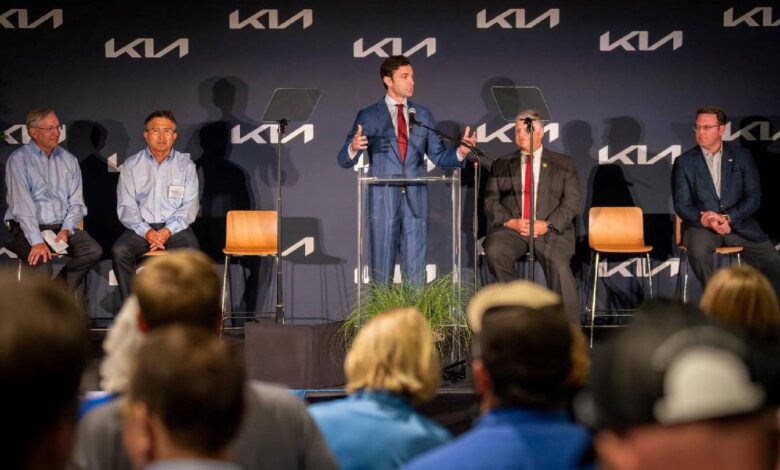 Kia begins production of its first American-made electric vehicle here in Georgia – 95.5 WSB Kia begins production of its first American-made electric vehicle here in Georgia – 95.5 WSB