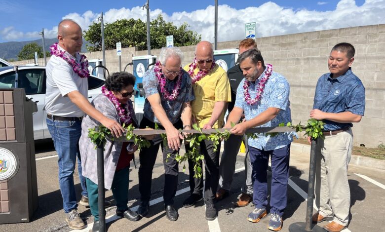 Governor Josh Green, M.D. | New Electric Vehicle Charging Station on Maui to Accelerate EV Adoption and Reduce Pollution Governor Josh Green, M.D. | New Electric Vehicle Charging Station on Maui to Accelerate EV Adoption and Reduce Pollution