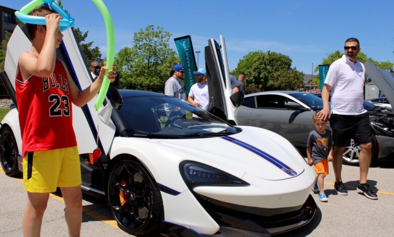 Glenview Luxury Imports displays exotic cars in annual show Glenview Luxury Imports displays exotic cars in annual show