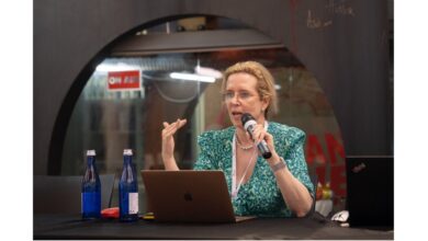 Italian Wine Podcast explores the impact of Artificial Intelligence on the wine industry through Felicity Carter’s masterclass